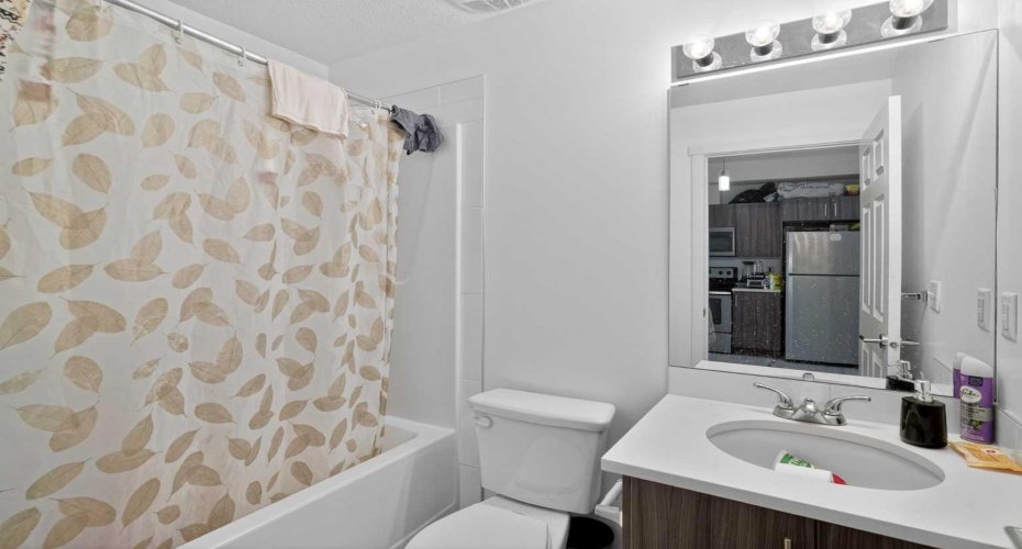 215 Legacy Boulevard, Calgary, Alberta T2Z 3Z5, 2 Bedroom Bedrooms, 0 ,2 BathroomBathrooms,Residential,For Sale,Legacy,0,A2327062