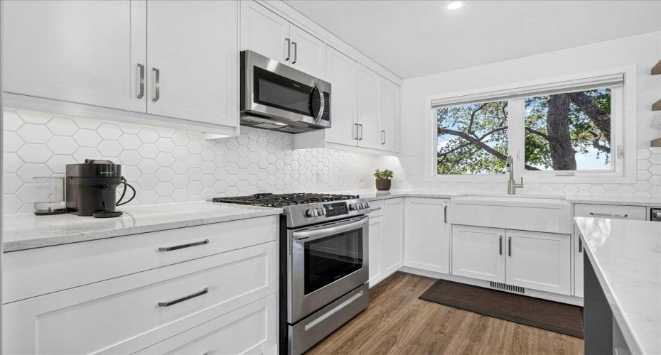 7327 Silver Springs Road, Calgary, Alberta T3B 3X1, 4 Bedroom Bedrooms, 0 ,3 BathroomBathrooms,Residential,For Sale,Silver Springs,0,A2327082