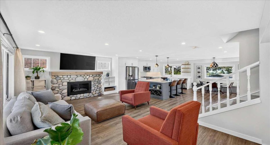 7327 Silver Springs Road, Calgary, Alberta T3B 3X1, 4 Bedroom Bedrooms, 0 ,3 BathroomBathrooms,Residential,For Sale,Silver Springs,0,A2327082