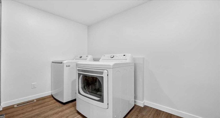 Large Laundry Room