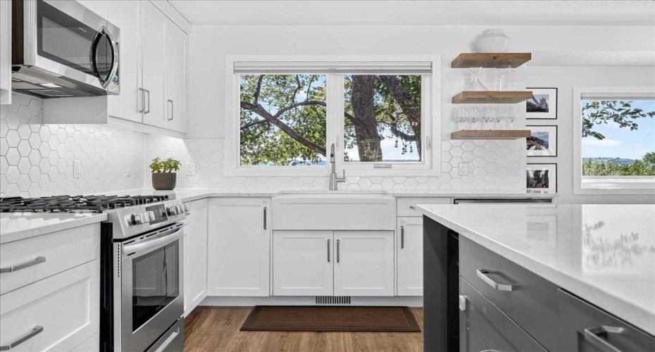 7327 Silver Springs Road, Calgary, Alberta T3B 3X1, 4 Bedroom Bedrooms, 0 ,3 BathroomBathrooms,Residential,For Sale,Silver Springs,0,A2327082