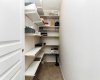 WALK IN CLOSET