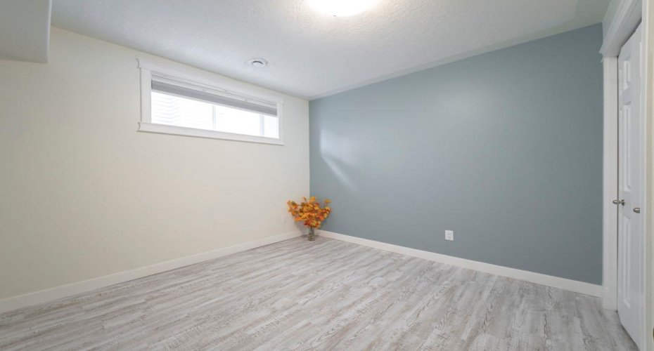 188 Merganser Crescent, Fort McMurray, Alberta T9K 0P1, 5 Bedroom Bedrooms, 0 ,4 BathroomBathrooms,Residential,For Sale,Merganser,0,A2327117