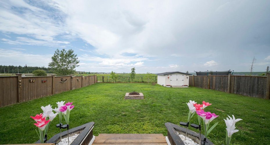 188 Merganser Crescent, Fort McMurray, Alberta T9K 0P1, 5 Bedroom Bedrooms, 0 ,4 BathroomBathrooms,Residential,For Sale,Merganser,0,A2327117