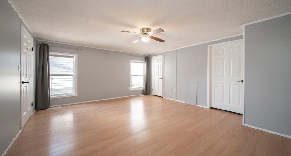 125 Greenwich Lane, Fort McMurray, Alberta T9H 3Z2, 3 Bedroom Bedrooms, 0 ,2 BathroomBathrooms,Residential,For Sale,Greenwich,0,A2327121