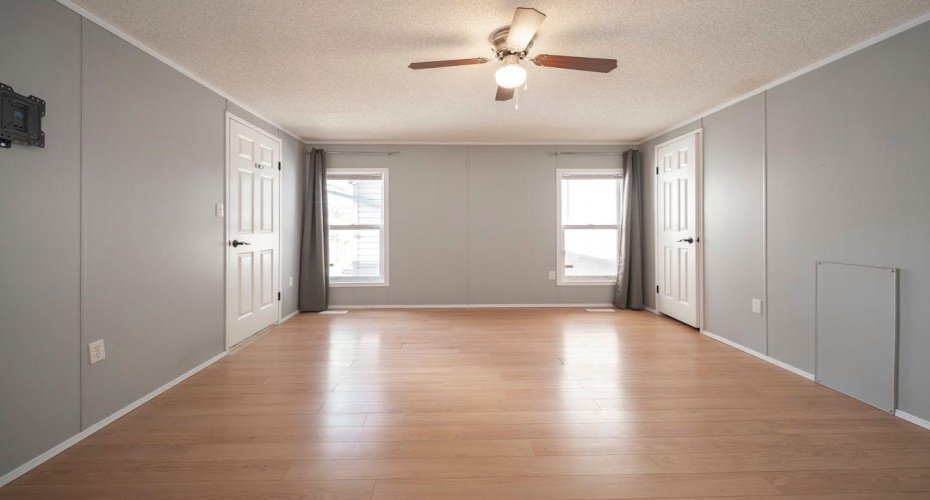 125 Greenwich Lane, Fort McMurray, Alberta T9H 3Z2, 3 Bedroom Bedrooms, 0 ,2 BathroomBathrooms,Residential,For Sale,Greenwich,0,A2327121