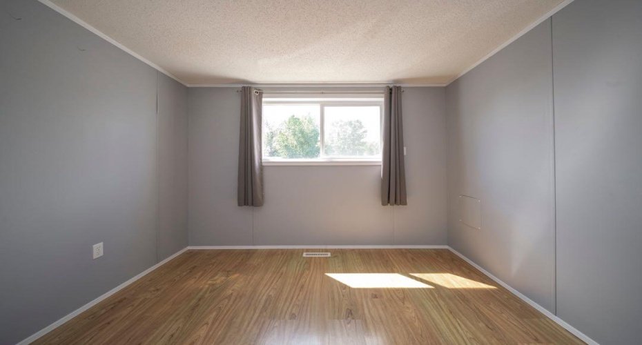 125 Greenwich Lane, Fort McMurray, Alberta T9H 3Z2, 3 Bedroom Bedrooms, 0 ,2 BathroomBathrooms,Residential,For Sale,Greenwich,0,A2327121