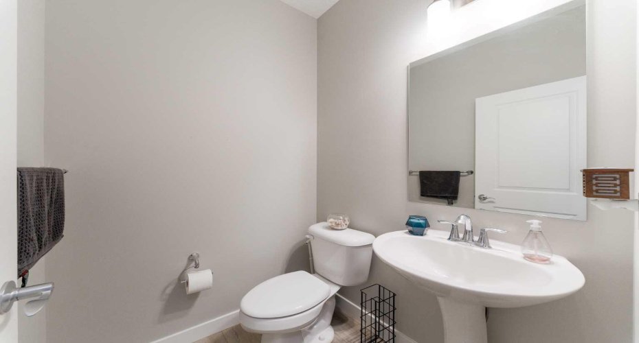 2pc Bathroom - Main Level