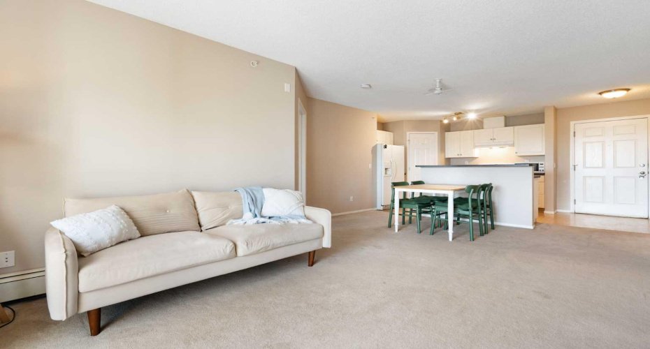 290 Shawville Way, Calgary, Alberta T2Y 3Z9, 2 Bedroom Bedrooms, 0 ,2 BathroomBathrooms,Residential,For Sale,Shawville,0,A2327166