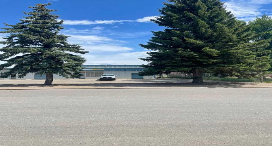 541-549 30 Street, Lethbridge, Alberta T1H 5G4, 0 , 0 ,0,Commercial,For Sale,30,0,A2327211