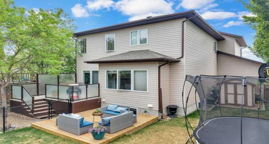 132 Ingle Close, Red Deer, Alberta T4R 3S2, 4 Bedroom Bedrooms, 0 ,4 BathroomBathrooms,Residential,For Sale,Ingle,0,A2327218