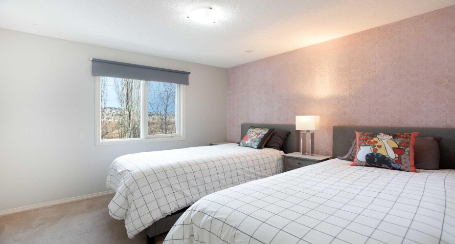90 Discovery Ridge Road, Calgary, Alberta T3H 4R4, 5 Bedroom Bedrooms, 0 ,4 BathroomBathrooms,Residential,For Sale,Discovery Ridge,0,A2327230