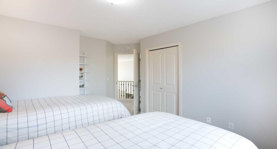 90 Discovery Ridge Road, Calgary, Alberta T3H 4R4, 5 Bedroom Bedrooms, 0 ,4 BathroomBathrooms,Residential,For Sale,Discovery Ridge,0,A2327230