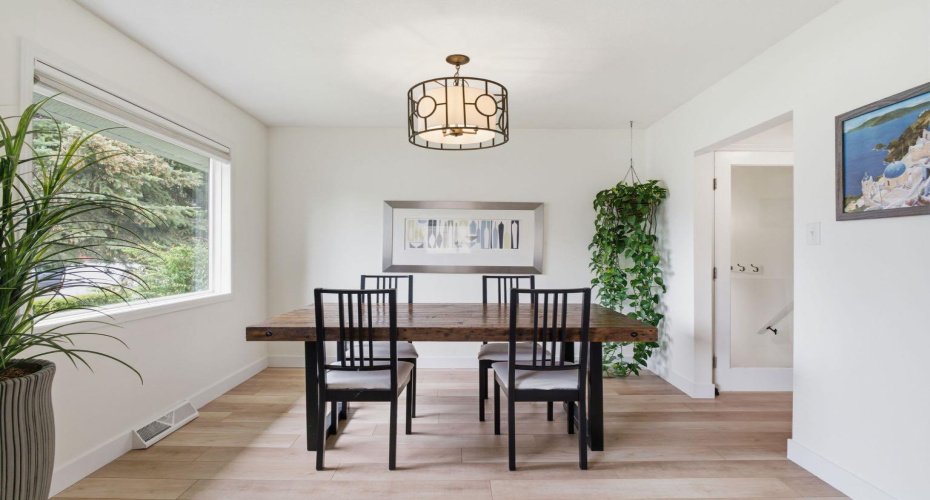plenty of space for dining