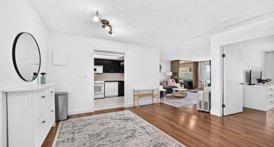 3717 42 Street, Calgary, Alberta T3A 2W2, 1 Bedroom Bedrooms, 0 ,1 BathroomBathrooms,Residential,For Sale,42,0,A2327253