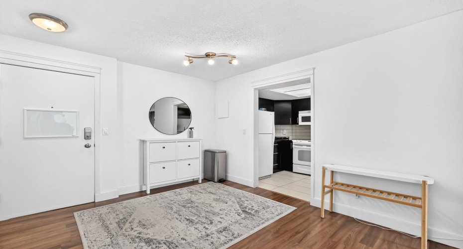3717 42 Street, Calgary, Alberta T3A 2W2, 1 Bedroom Bedrooms, 0 ,1 BathroomBathrooms,Residential,For Sale,42,0,A2327253
