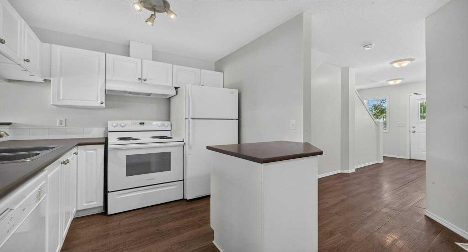 39 Citadel Point, Calgary, Alberta T3G 5L2, 3 Bedroom Bedrooms, 0 ,2 BathroomBathrooms,Residential,For Sale,Citadel,0,A2327260