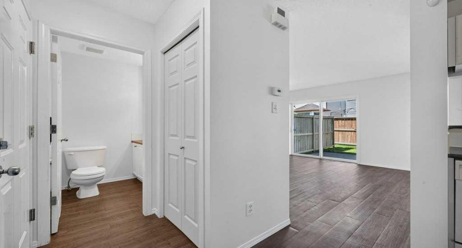 39 Citadel Point, Calgary, Alberta T3G 5L2, 3 Bedroom Bedrooms, 0 ,2 BathroomBathrooms,Residential,For Sale,Citadel,0,A2327260