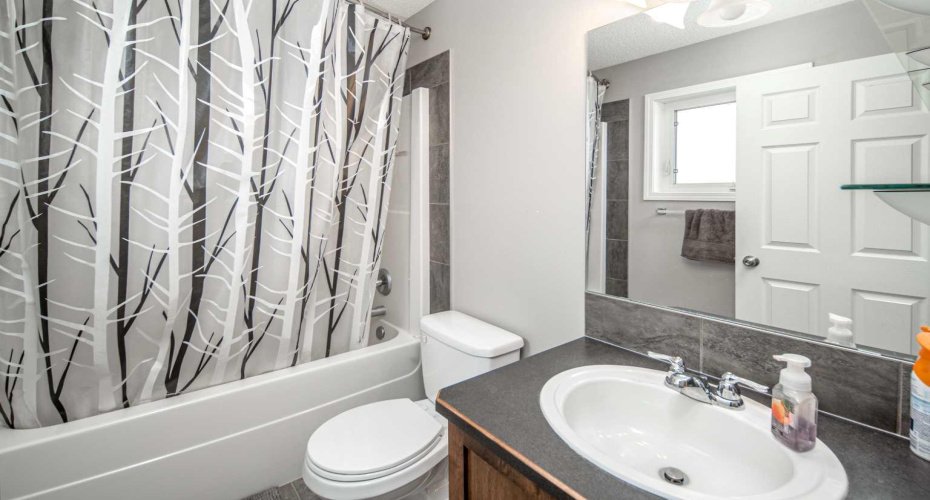 159 Kincora Heath, Calgary, Alberta T3R 0G6, 3 Bedroom Bedrooms, 0 ,3 BathroomBathrooms,Residential,For Sale,Kincora,0,A2305499