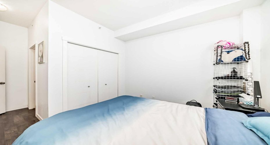 2308 Centre Street, Calgary, Alberta T2E 2T7, 2 Bedroom Bedrooms, 0 ,2 BathroomBathrooms,Residential,For Sale,Centre,0,A2307465