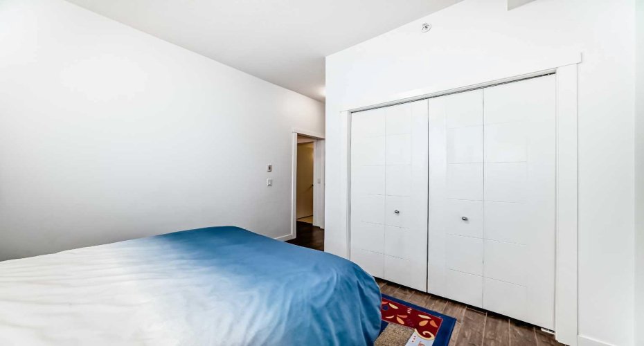 2308 Centre Street, Calgary, Alberta T2E 2T7, 2 Bedroom Bedrooms, 0 ,2 BathroomBathrooms,Residential,For Sale,Centre,0,A2307465