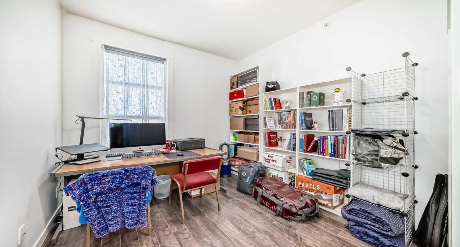 2308 Centre Street, Calgary, Alberta T2E 2T7, 2 Bedroom Bedrooms, 0 ,2 BathroomBathrooms,Residential,For Sale,Centre,0,A2307465