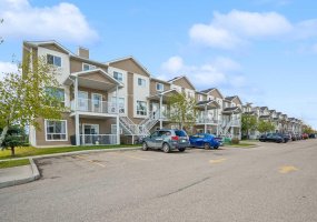 302 Sunrise Terrace, High River, Alberta T1V 0C3, 2 Bedrooms Bedrooms, ,2 BathroomsBathrooms,Residential,For Sale,Sunrise,A2312582 302 Sunrise Terrace, High River, Alberta T1V 0C3, 2 Bedrooms Bedrooms, ,2 BathroomsBathrooms,Residential,For Sale,Sunrise,A2312582
