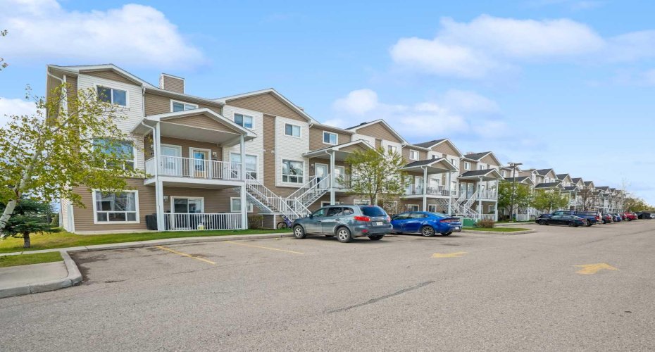 302 Sunrise Terrace, High River, Alberta T1V 0C3, 2 Bedroom Bedrooms, 0 ,2 BathroomBathrooms,Residential,For Sale,Sunrise,0,A2312582