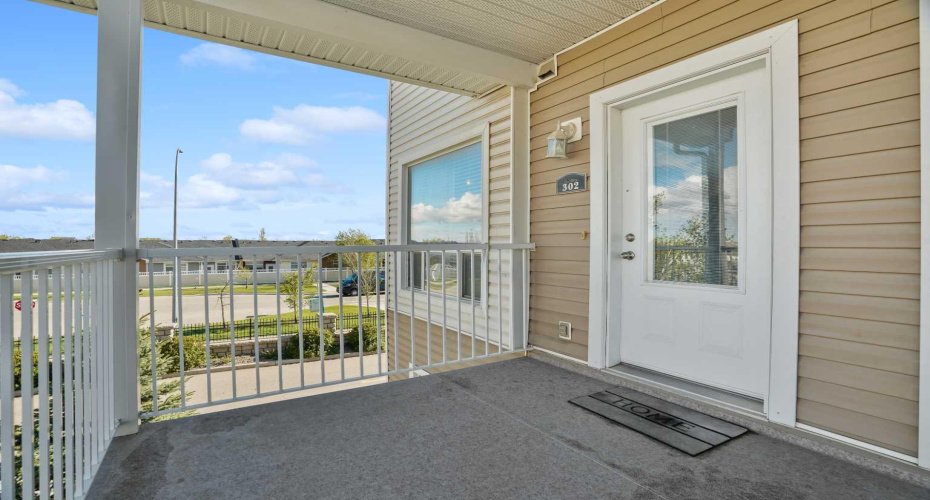302 Sunrise Terrace, High River, Alberta T1V 0C3, 2 Bedroom Bedrooms, 0 ,2 BathroomBathrooms,Residential,For Sale,Sunrise,0,A2312582