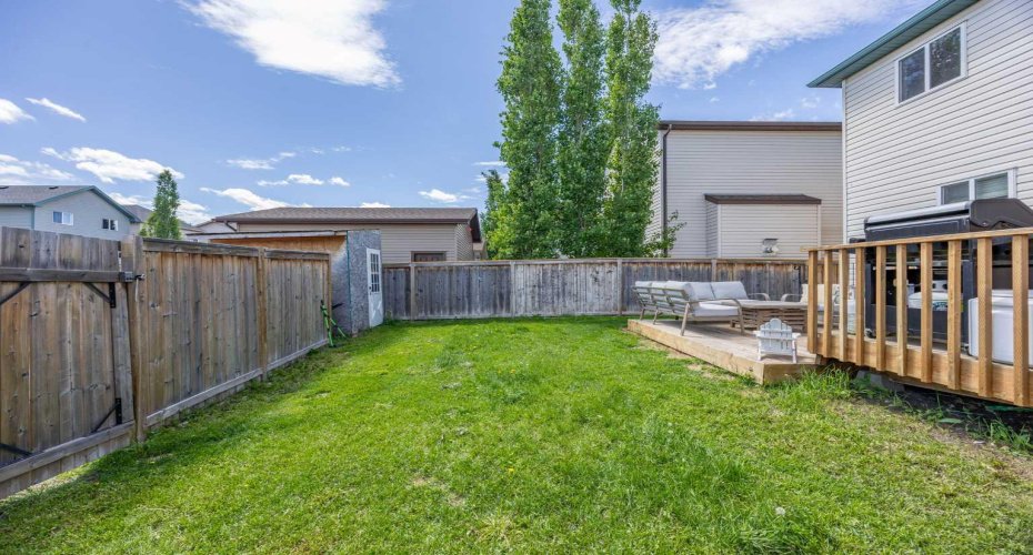 8 Cimarron Grove Rise, Okotoks, Alberta T1S 0A6, 3 Bedrooms Bedrooms, ,3 BathroomsBathrooms,Residential,For Sale,Cimarron Grove,A2313532