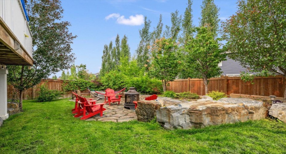 58 Crestbrook Drive, Calgary, Alberta T3B 6G4, 3 Bedroom Bedrooms, 0 ,4 BathroomBathrooms,Residential,For Sale,Crestbrook,0,A2319915
