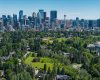 Minutes to downtown
