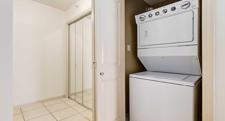 650 10 Street, Calgary, Alberta T2P 5G4, 2 Bedroom Bedrooms, 0 ,2 BathroomBathrooms,Residential,For Sale,10,0,A2321783