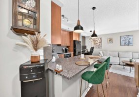 120 Country village Circle, Calgary, Alberta T3K 0E4, 2 Bedroom Bedrooms, 0 ,2 BathroomBathrooms,Residential,For Sale,Country village,0,A2322252