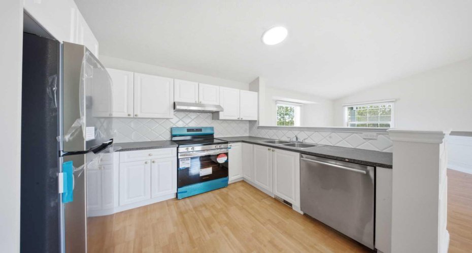 33 MARTIN CROSSING Green, Calgary, Alberta T3J 3P1, 4 Bedroom Bedrooms, 0 ,2 BathroomBathrooms,Residential,For Sale,MARTIN CROSSING,0,A2322585
