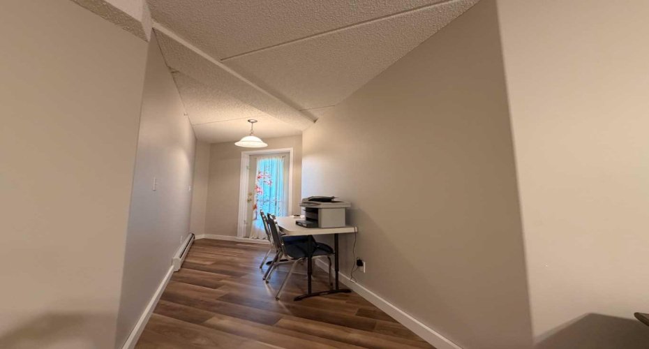848 4 Avenue, Wainwright, Alberta T9W 1V6, 2 Bedroom Bedrooms, 0 ,2 BathroomBathrooms,Residential,For Sale,4,0,A2322670