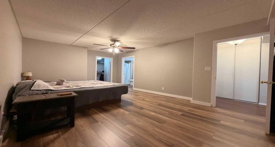848 4 Avenue, Wainwright, Alberta T9W 1V6, 2 Bedroom Bedrooms, 0 ,2 BathroomBathrooms,Residential,For Sale,4,0,A2322670