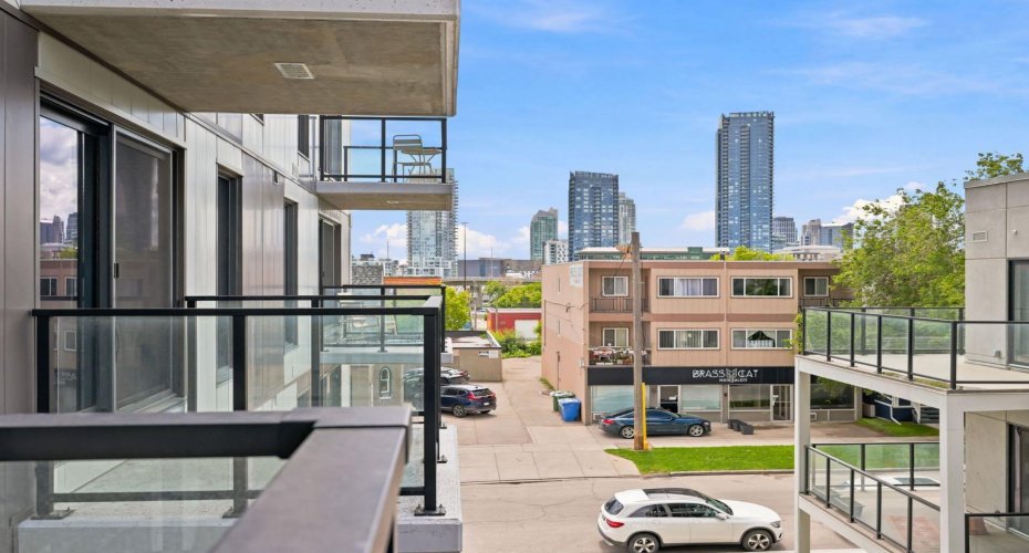123 4 Street, Calgary, Alberta T2E 8K3, 1 Bedroom Bedrooms, 0 ,1 BathroomBathrooms,Residential,For Sale,4,0,A2323067