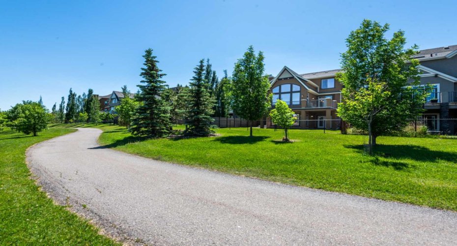 258 Mahogany Place, Calgary, Alberta T3M 1W3, 4 Bedroom Bedrooms, 0 ,4 BathroomBathrooms,Residential,For Sale,Mahogany,0,A2323916