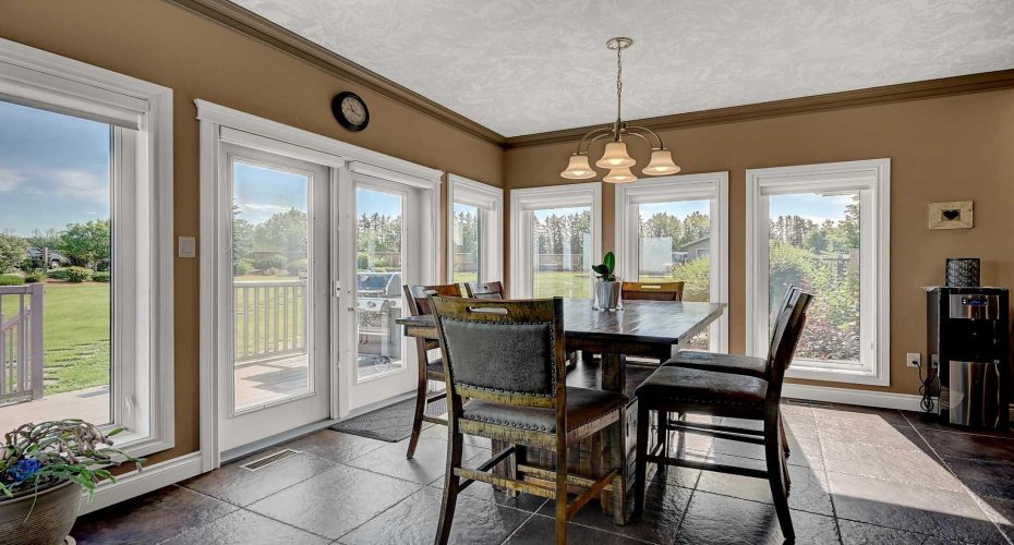 1130 Redlow Drive, Beaverlodge, Alberta T0H 0C0, 6 Bedroom Bedrooms, 0 ,4 BathroomBathrooms,Residential,For Sale,Redlow,0,A2324224