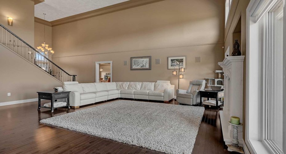 1130 Redlow Drive, Beaverlodge, Alberta T0H 0C0, 6 Bedroom Bedrooms, 0 ,4 BathroomBathrooms,Residential,For Sale,Redlow,0,A2324224