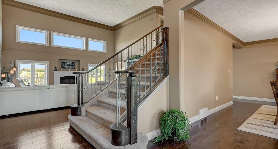1130 Redlow Drive, Beaverlodge, Alberta T0H 0C0, 6 Bedroom Bedrooms, 0 ,4 BathroomBathrooms,Residential,For Sale,Redlow,0,A2324224