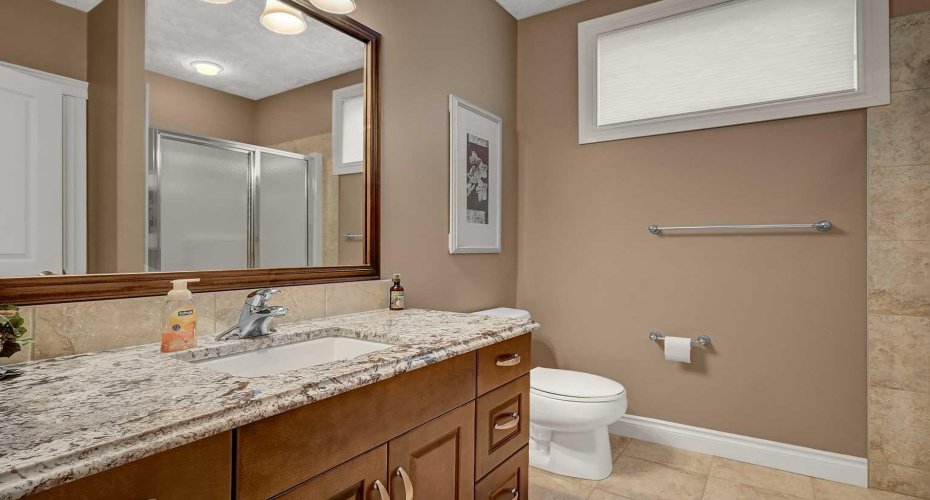 1130 Redlow Drive, Beaverlodge, Alberta T0H 0C0, 6 Bedroom Bedrooms, 0 ,4 BathroomBathrooms,Residential,For Sale,Redlow,0,A2324224