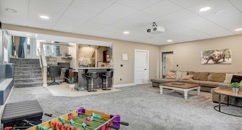 7017 85 Street, Grande Prairie, Alberta T8X 0J3, 5 Bedroom Bedrooms, 0 ,3 BathroomBathrooms,Residential,For Sale,85,0,A2324446
