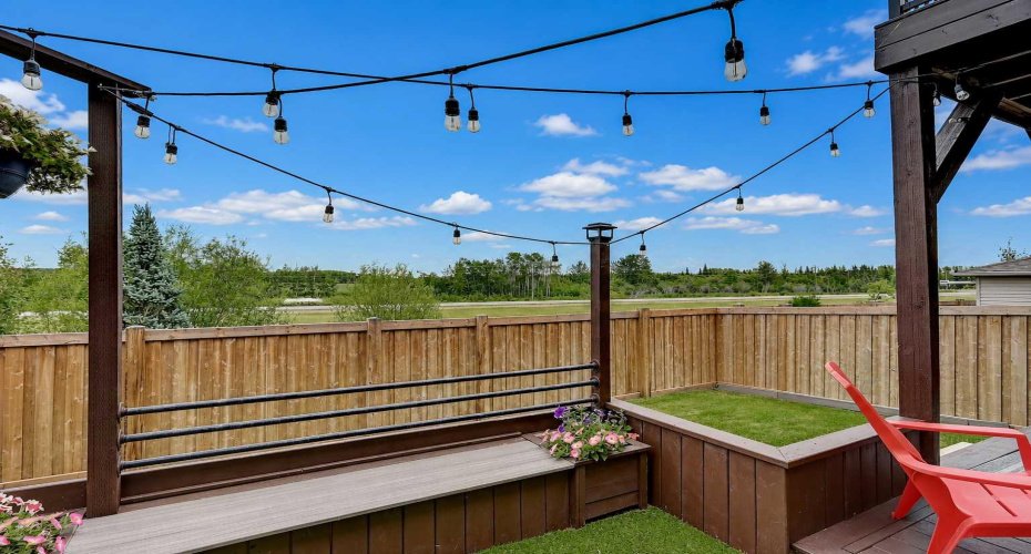 7017 85 Street, Grande Prairie, Alberta T8X 0J3, 5 Bedroom Bedrooms, 0 ,3 BathroomBathrooms,Residential,For Sale,85,0,A2324446