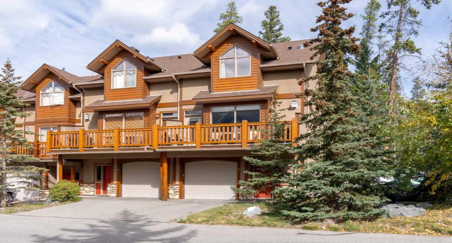 300 Eagle Terrace Road, Canmore, Alberta T1W 3E5, 3 Bedroom Bedrooms, 0 ,4 BathroomBathrooms,Residential,For Sale,Eagle Terrace,0,A2324717