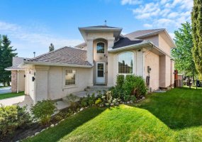 28 Mt Norquay Gate, Calgary, Alberta T2Z 2R3, 5 Bedroom Bedrooms, 0 ,4 BathroomBathrooms,Residential,For Sale,Mt Norquay,0,A2325356 28 Mt Norquay Gate, Calgary, Alberta T2Z 2R3, 5 Bedroom Bedrooms, 0 ,4 BathroomBathrooms,Residential,For Sale,Mt Norquay,0,A2325356