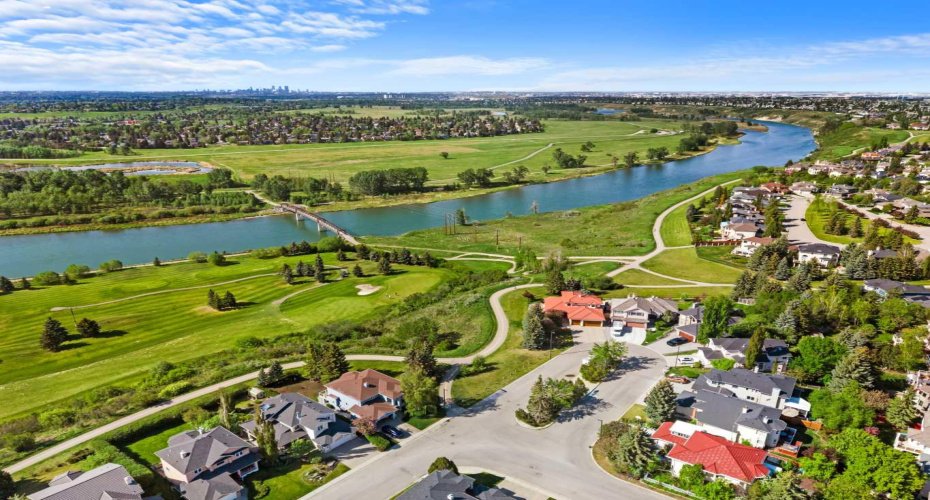 28 Mt Norquay Gate, Calgary, Alberta T2Z 2R3, 5 Bedroom Bedrooms, 0 ,4 BathroomBathrooms,Residential,For Sale,Mt Norquay,0,A2325356