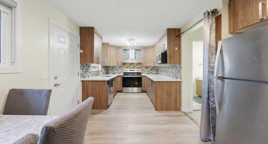 53 Falchurch Road, Calgary, Alberta T3J1G6, 4 Bedroom Bedrooms, 0 ,3 BathroomBathrooms,Residential,For Sale,Falchurch,0,A2325544