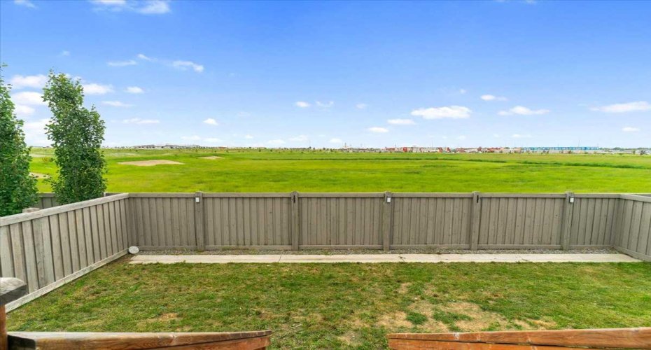 13425 104 A Street, Grande Prairie, Alberta T8V 6K8, 3 Bedroom Bedrooms, 0 ,2 BathroomBathrooms,Residential,For Sale,104 A,0,A2325609
